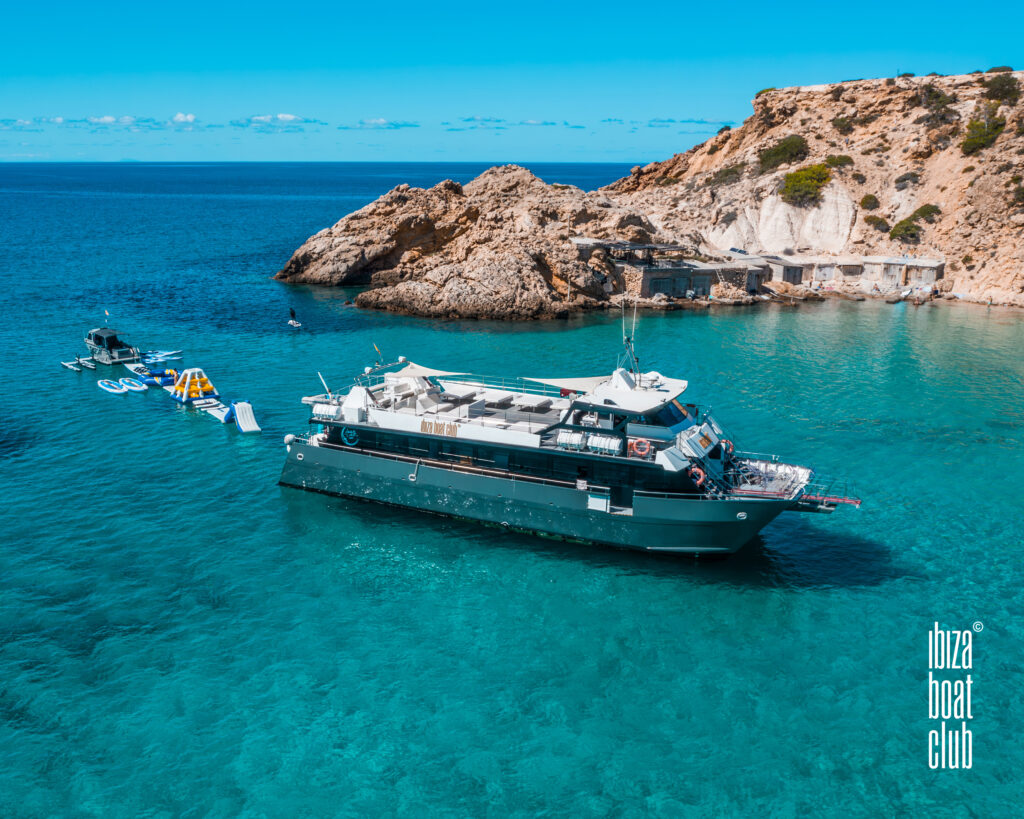 How about hosting your Ibiza event on the water?